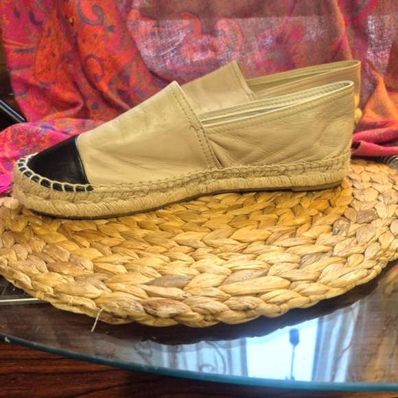 ALDO Elegant Black and Cream Women's Leather Espadrilles Size 9 - Picture 4 of 5